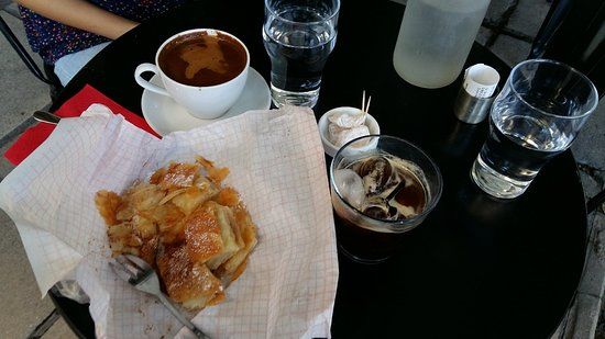 Cafe Loux