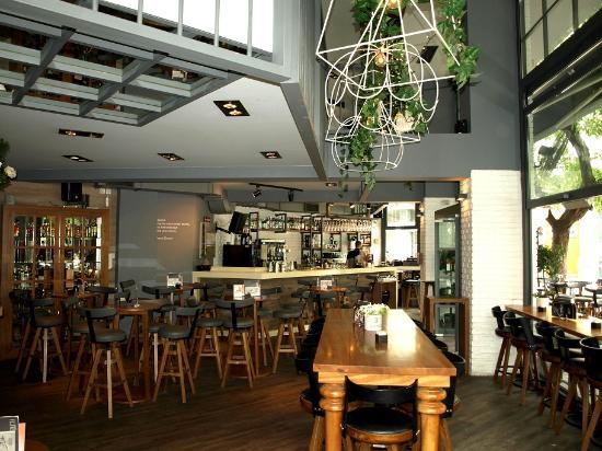 Sinatra espresso wine bar