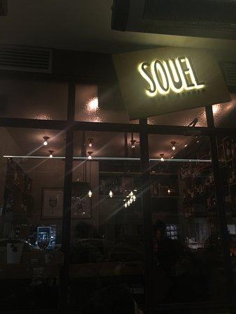 Souel Wine Concept Bar