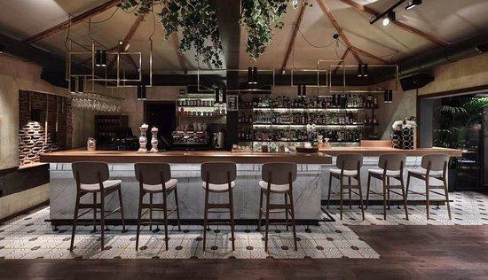 U Bar Project