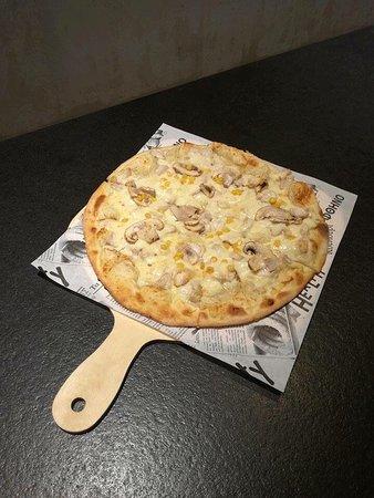 The Pizza Store