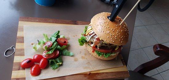 Cup Grill Bar