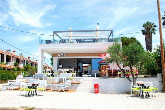 AMO Beach Bar-Restaurant