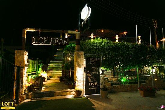 Loft Cafe bar