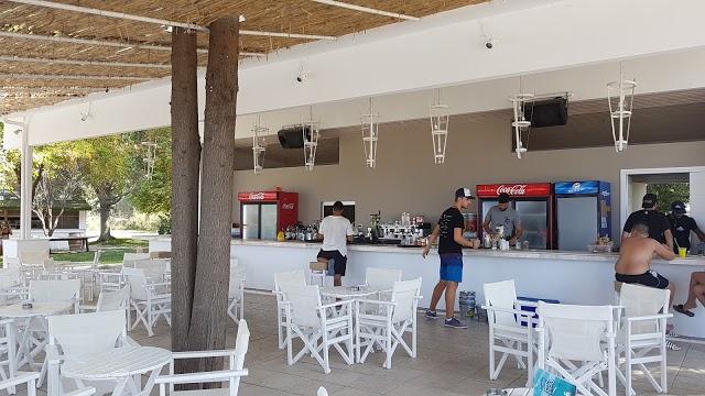 Glarokavos BeachBar