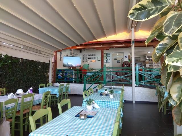 Taverna Tzitzikas