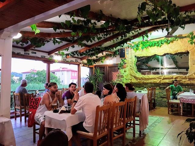 Dimitris Tavern