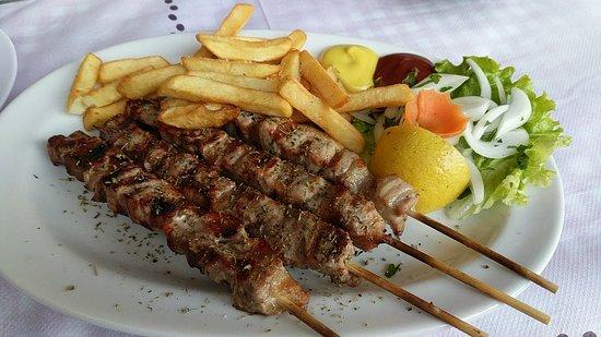 Giannis Restaurant
