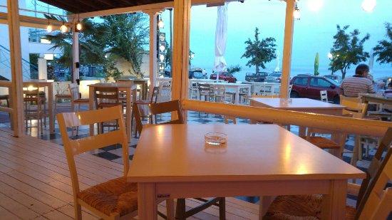 EatAlia Bar