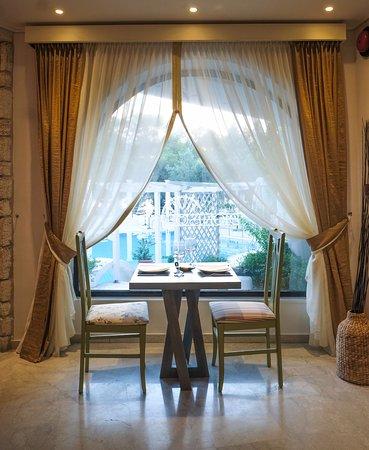 Dionysos Restaurant