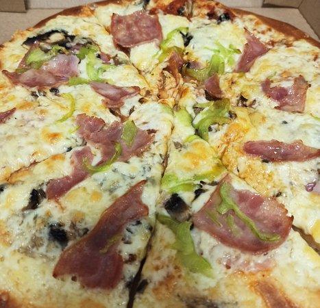 Angelos R Pizza